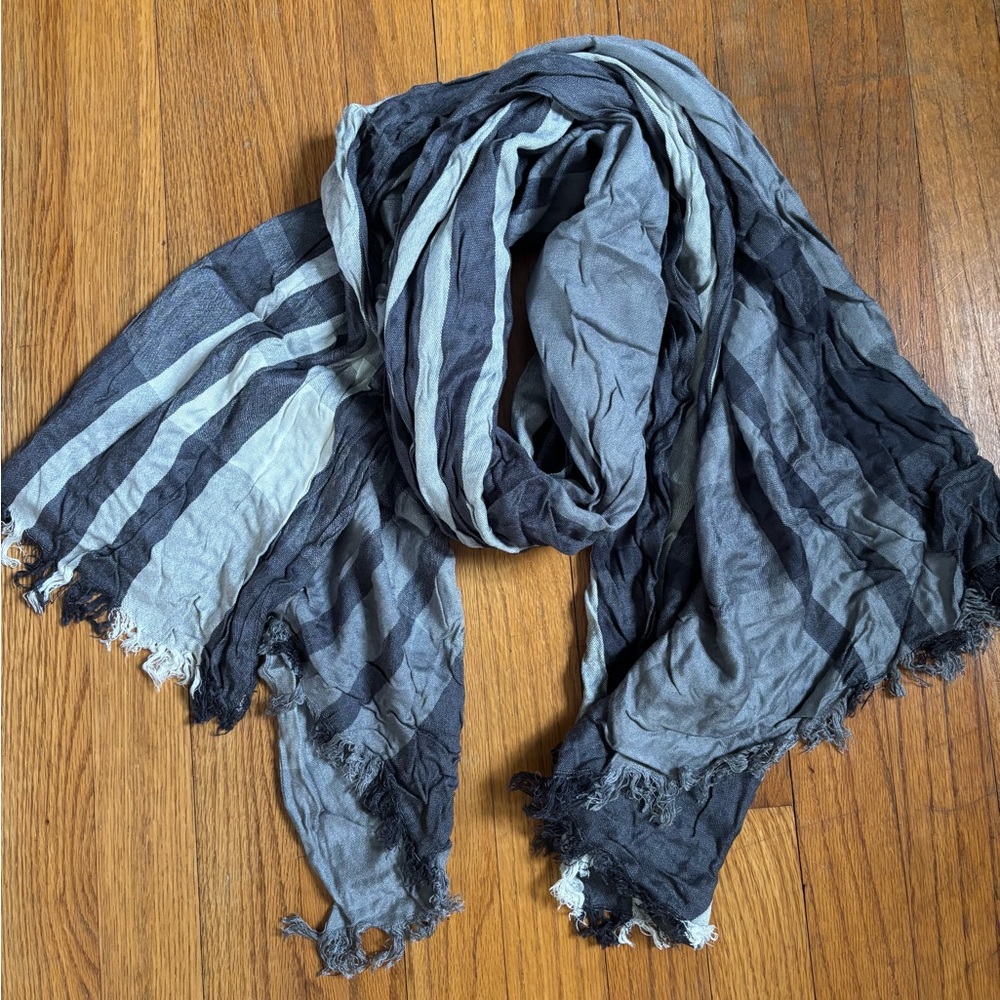H&M Gray and Black Plaid Fashion Scarf